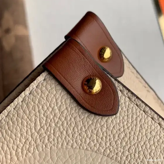 CABAS LOUIS GM VUITTON ONTHEGO 0407